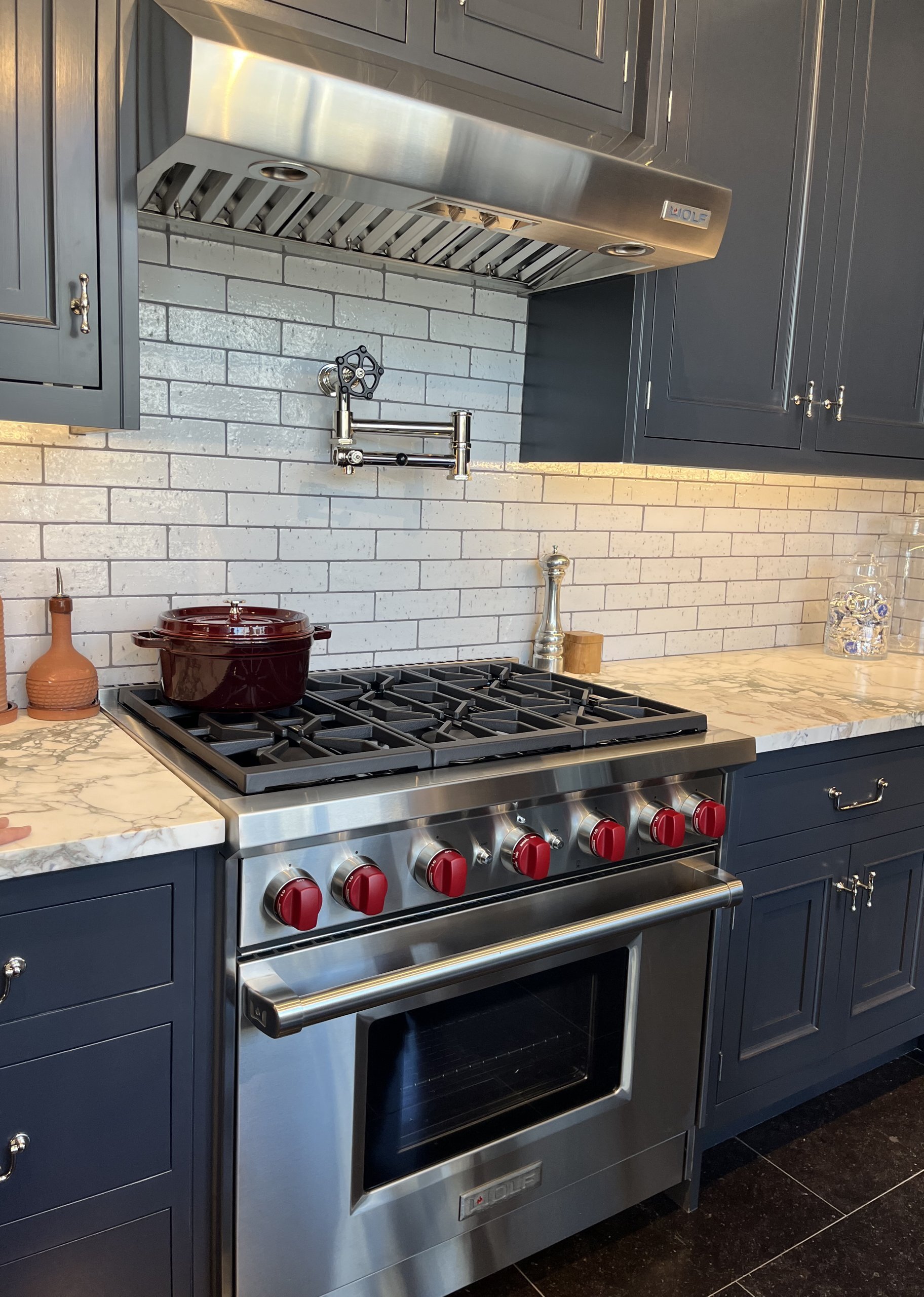 Traditional Kitchen Remodel in Greenwich, CT by Gerety Building & Restoration project photo